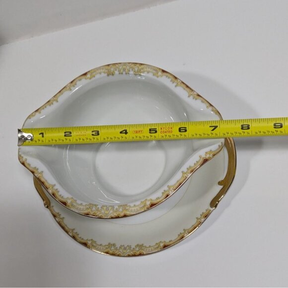 Renwiok Japan Porcelain Gravy Boat Attached Underplate Gold Trim Floral Design - Picture 2 of 13